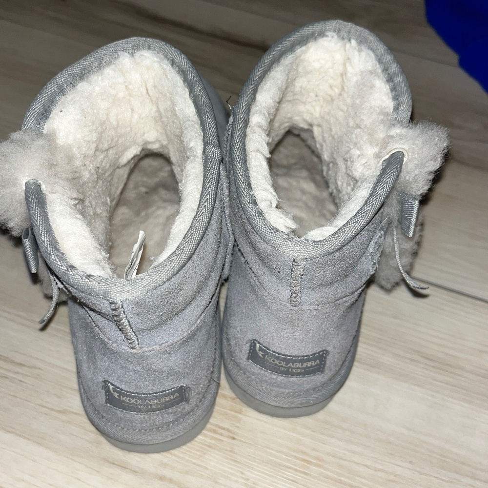 Silver/Grey Uggs